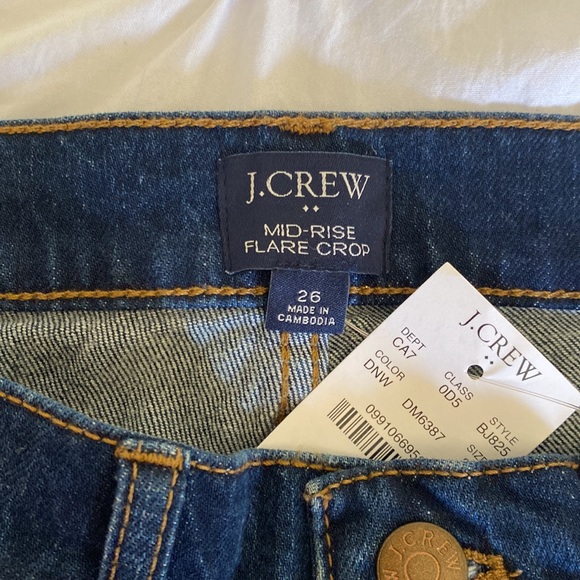 J. Crew mid rise, flare, crop button, fly jeans. Never worn but no tags - Picture 8 of 9